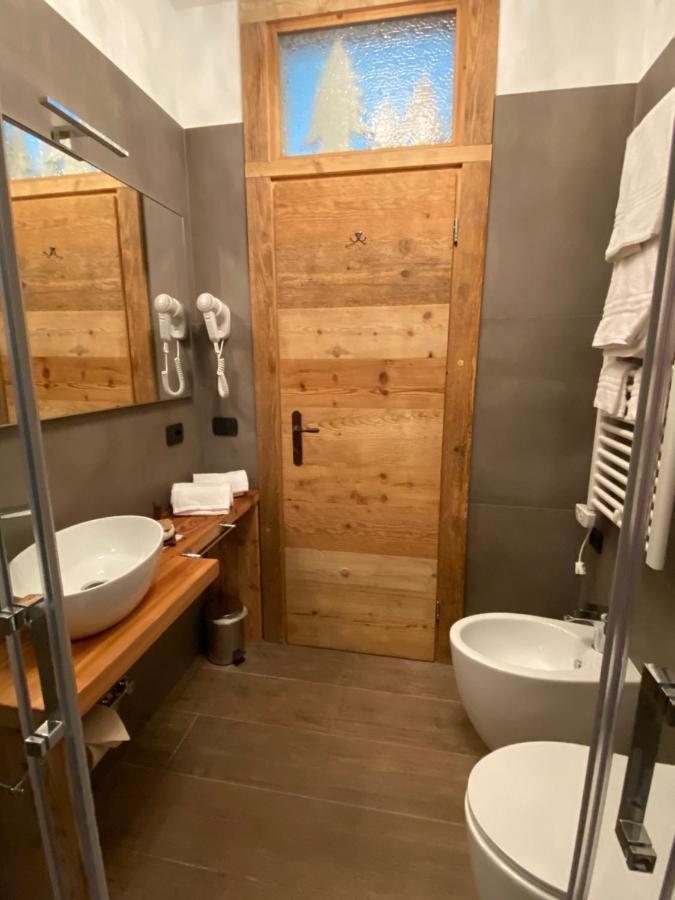 Bed and Breakfast Fra Rose E Mughi Домедже-ди-Кадоре Экстерьер фото