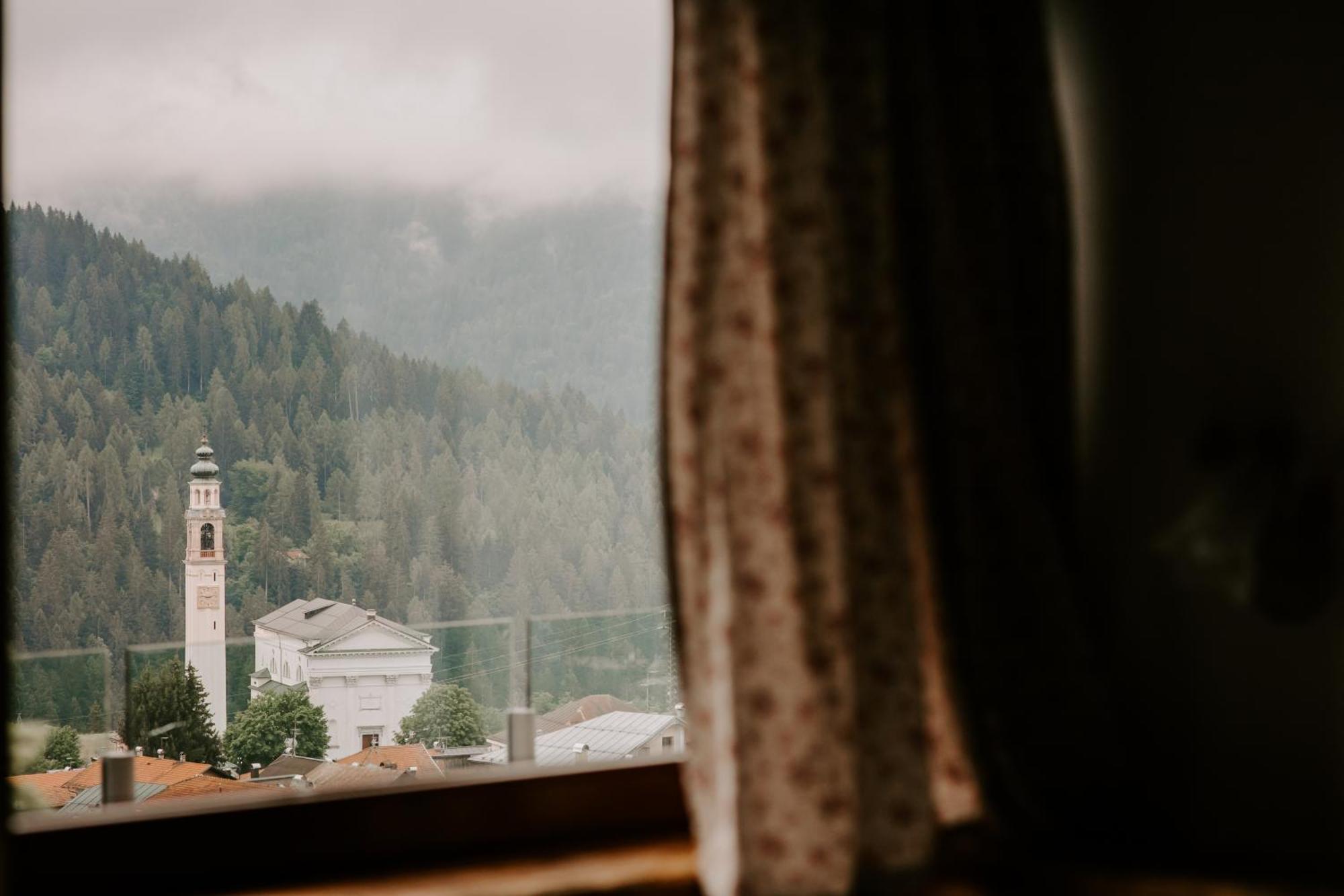 Bed and Breakfast Fra Rose E Mughi Домедже-ди-Кадоре Экстерьер фото