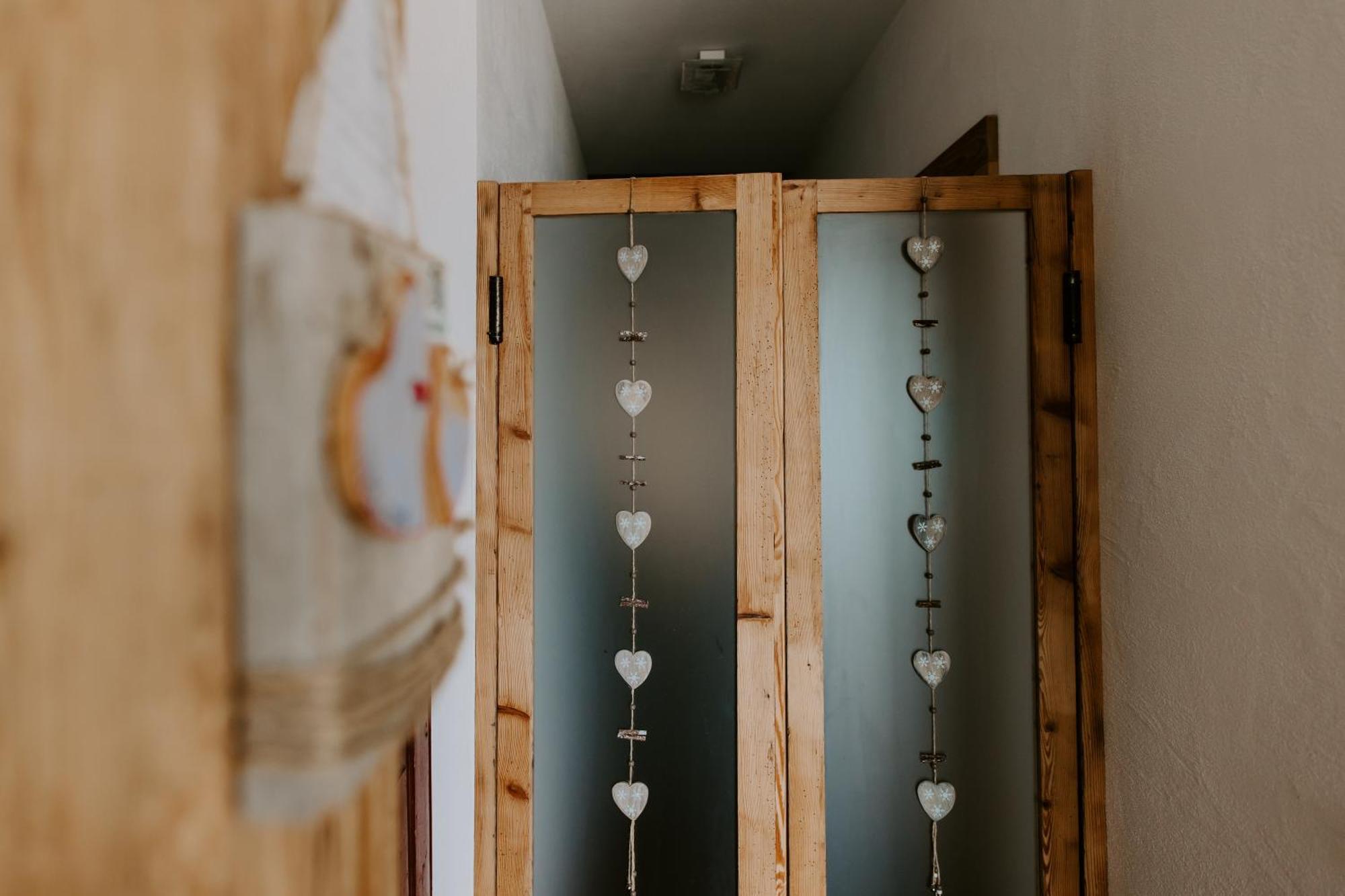 Bed and Breakfast Fra Rose E Mughi Домедже-ди-Кадоре Экстерьер фото
